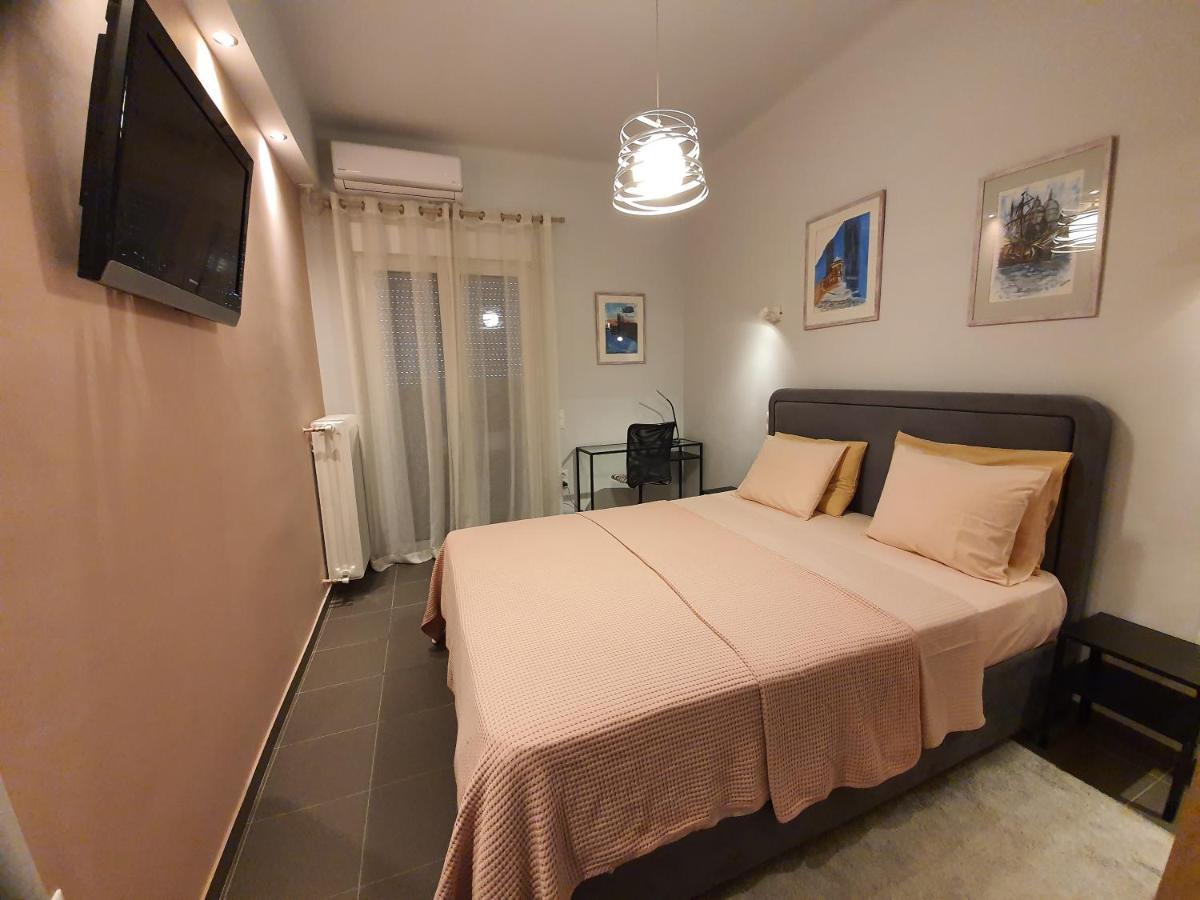 アテネLukas-2 B/R Luxurious Flat With Verandaアパートメント エクステリア 写真